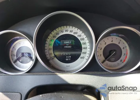 2013 Mercedes-Benz C 300 Luxury 4Matic/Sport 4Matic z USA, uszkodzony, nr VIN WDDGF8AB9DR288037